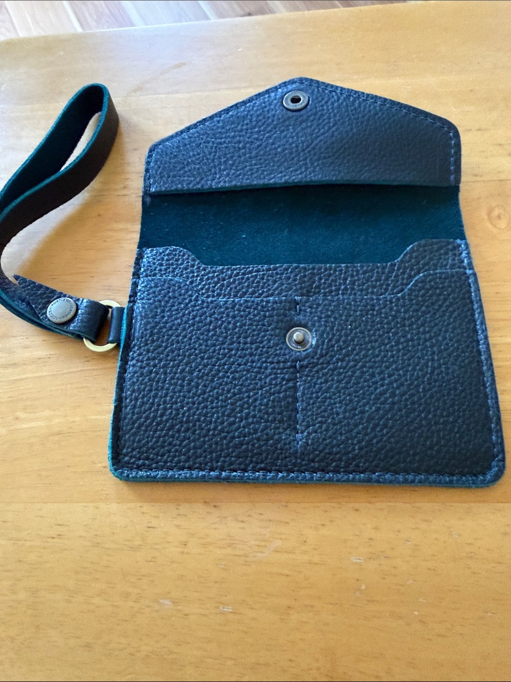 Portland Leather Pebbled Wristlet with Teal Trim - Picture 2 of 4